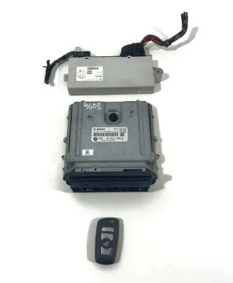Engine ECU kit and lock set