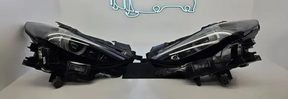 Mazda 3 Headlight/headlamp BCJH51040