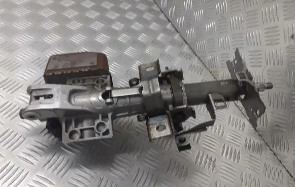 Toyota Corolla Verso E121 Rear steering column 45020-0F-1