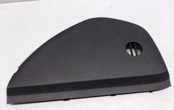 Skoda Octavia Mk2 (1Z) Dashboard side end trim 1Z0857504 0010111390420