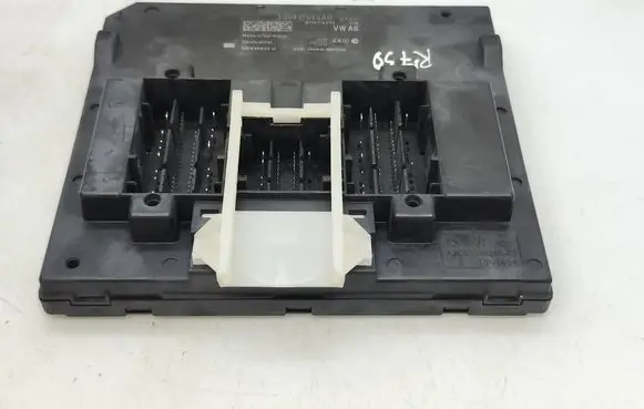 Audi A3 S3 8V Comfort/convenience module 5Q0937084AH BCMPQ37H 5WK50892H