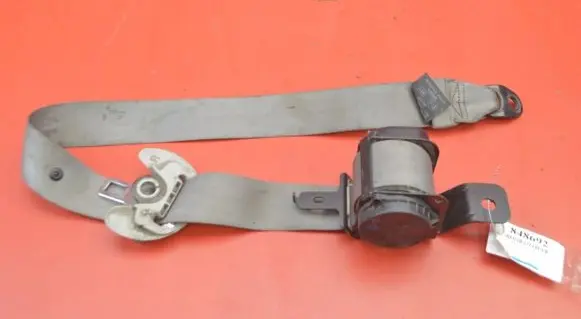 KIA Carnival Front seatbelt