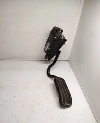 Volkswagen Sharan Accelerator throttle pedal 7M3721603B 6PV00777003 YM219F836AA