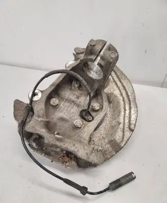 BMW 1 E81 E87 Front wheel hub 6764443 12201210