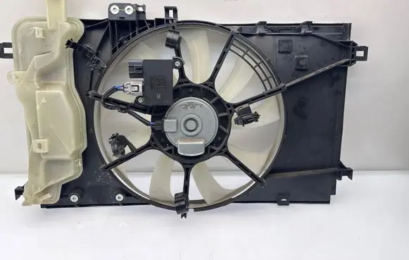 Toyota Yaris Cross Electric radiator cooling fan 16363K0020 89257K0020