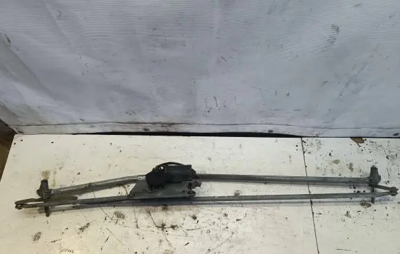 Citroen Xsara Picasso Front wiper linkage and motor 3397020573