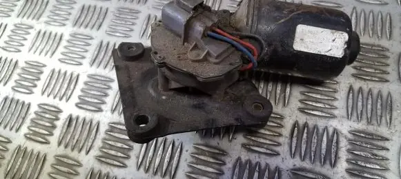 Nissan Primera Wiper motor 288102F900