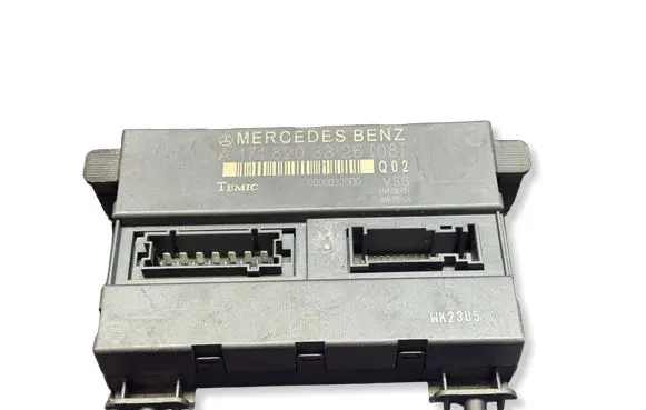 Mercedes-Benz SLK R171 Sunroof control unit/module A1718203326 00000320B0