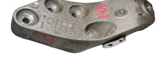 Maserati Quattroporte Engine mounting bracket 290119