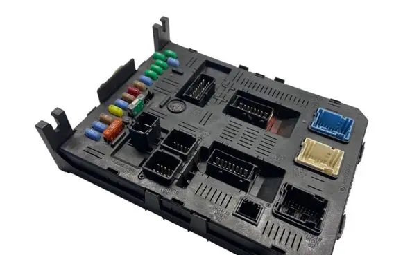 Peugeot 407 Comfort/convenience module 9661940180 01070606 BSI2004H02