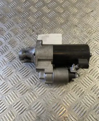 Mercedes-Benz C W205 Starter motor A2769064400