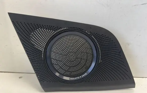Audi A5 Sportback 8TA Side speaker trim/cover 