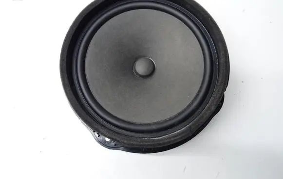 Audi A3 S3 8V Front door speaker 8V0035415D