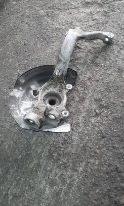 Audi A6 S6 C6 4F Front wheel hub R4F0258