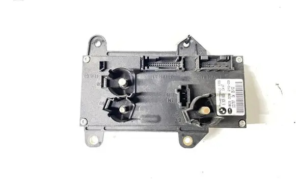 BMW 7 E65 E66 Power management control unit 6925655 8ES00827003