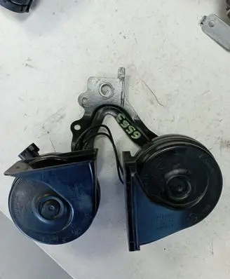 Chrysler Pacifica Horn signal 68225104AB