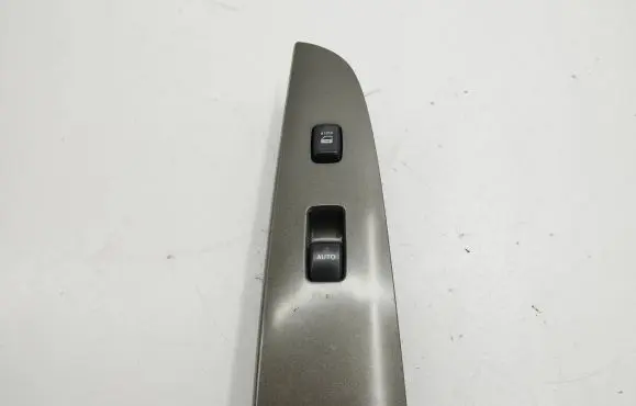Lexus IS 220D-250-350 Electric window control switch 7423153090
