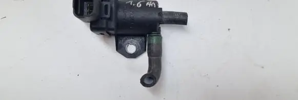 Citroen C4 II Turbo solenoid valve 9688124580