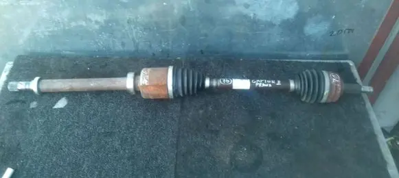 Renault Captur II Front driveshaft 391005050R