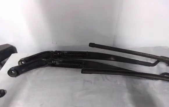 Chrysler Pacifica Headlight wiper blade set 2585