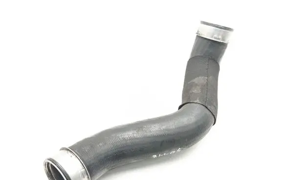 Mercedes-Benz CLS C219 Intercooler hose/pipe A2115282482