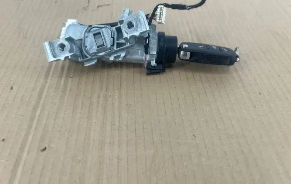 Skoda Yeti (5L) Ignition lock 1K0905851