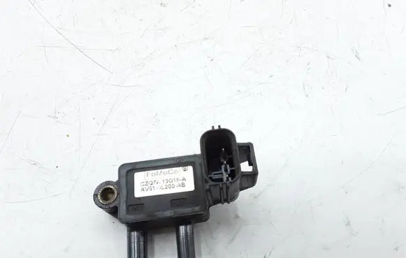 Ford Focus Exhaust gas pressure sensor AV615L200AB