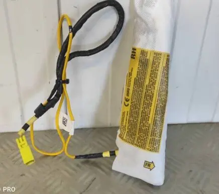 Toyota Yaris Side airbag 739100D062 1022896