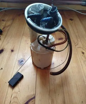 Audi TT Mk1 In-tank fuel pump 8L9919051G 228233579