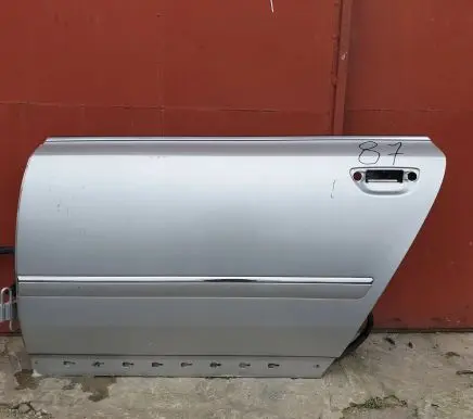 Audi A8 S8 D3 4E Rear door