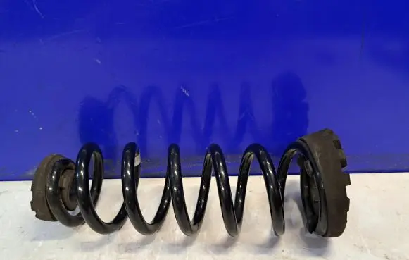 Jaguar XE Rear coil spring GX735534BA