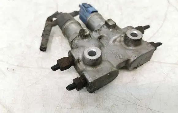 Honda CR-V Brake power pressure regulator KA31S51 9822