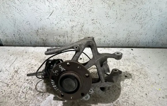 Citroen C5 Rear wheel hub