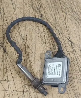 Mercedes-Benz S W222 Lambda probe sensor A0009058411