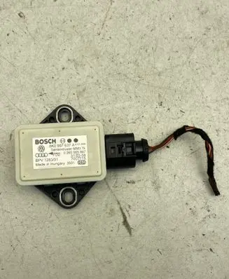 Audi A4 S4 B8 8K ESP acceleration yaw rate sensor 8K0907637A 7007715 0265005667