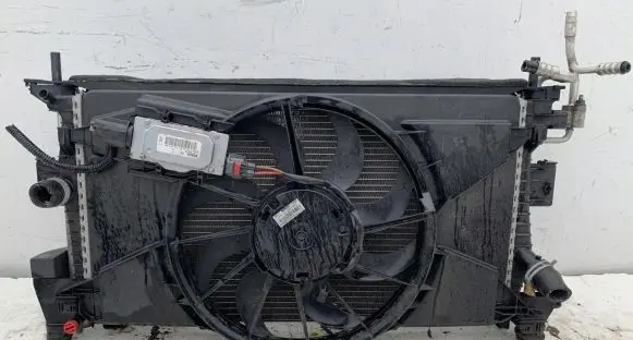 Ford C-MAX II Coolant radiator 0130308447
