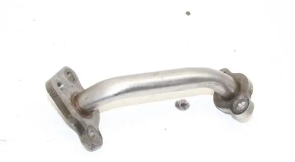 Toyota Prius+ (ZVW40) EGR valve line/pipe/hose