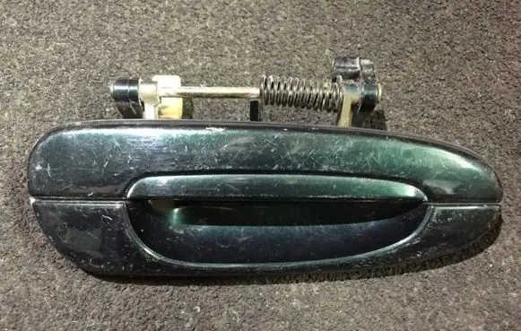 Mazda 626 Front door exterior handle