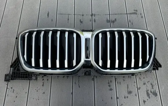 BMW X3 G01 Front bumper upper radiator grill 5A1DA4806