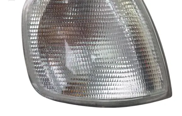 Ford Sierra Front indicator light E348702 20300000D 22300000D