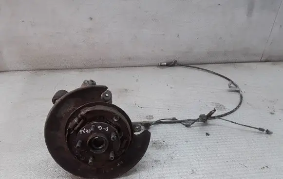 Subaru Forester SH Rear wheel hub spindle/knuckle 