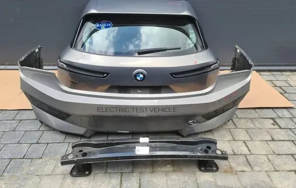 BMW iX Tailgate/trunk/boot lid