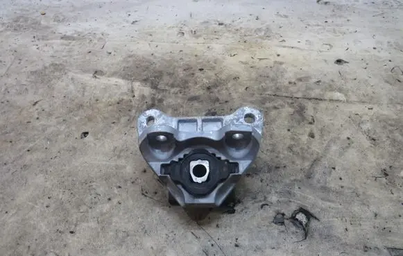Fiat Tipo Engine mount vacuum valve 00520176060