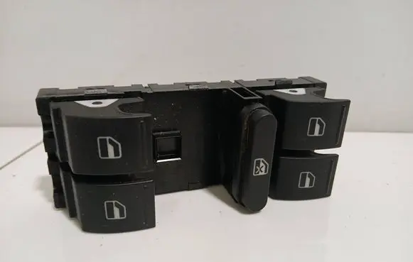Volkswagen PASSAT B7 Electric window control switch 1K4959857B