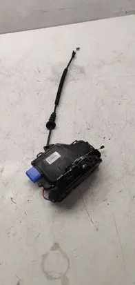 Skoda Octavia Mk2 (1Z) Front door lock 3D1837015af