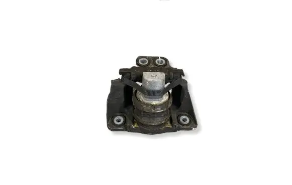 Volvo XC90 Engine mount bracket 31330588