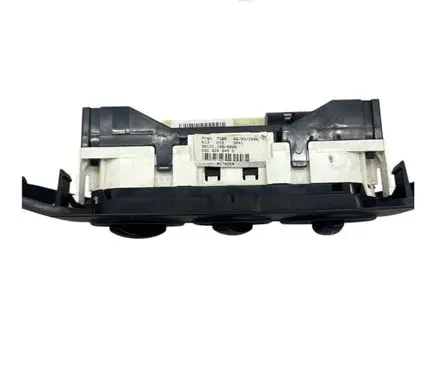 Volkswagen Polo IV 9N3 Climate control unit 6Q0820045G