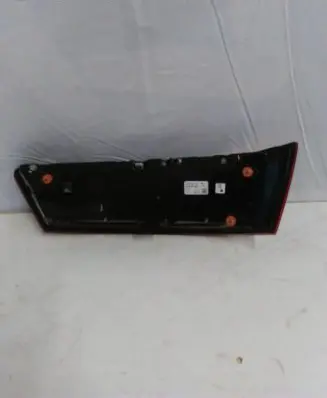 Audi Q7 4M Tailgate rear/tail lights 4M0945093C 20900101 AU736ECE