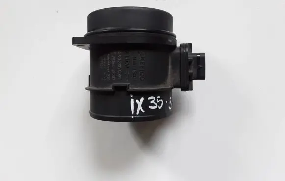 Hyundai ix35 Mass air flow meter 9021050001