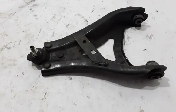 Renault Arkana Front lower control arm/wishbone 545046613R